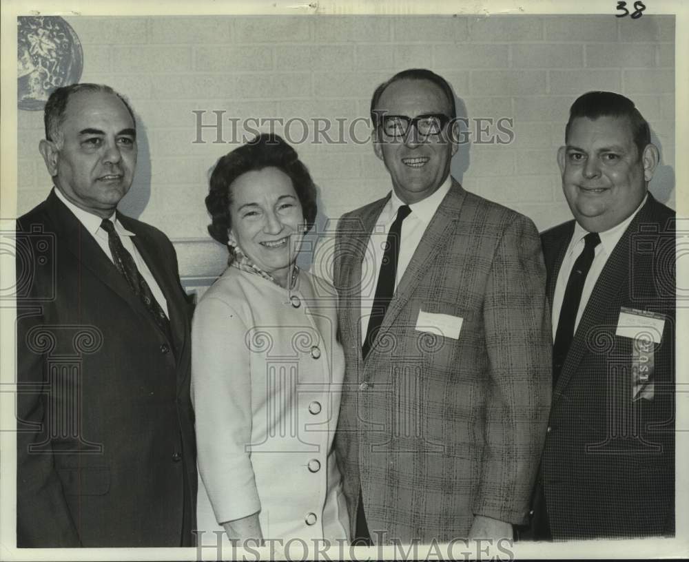 1968 Louisiana Hotel-Motel Association - Gladys Piper and Officers-Historic Images