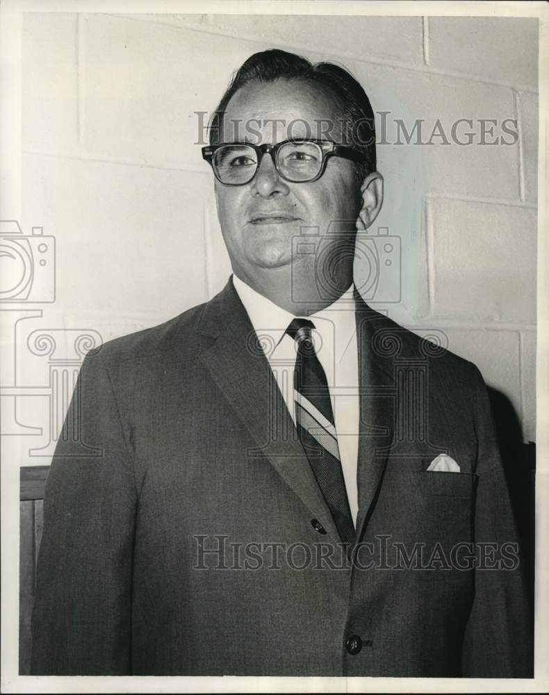 1967 Press Photo Knights of Columbus Toastmaster's president Leo Schindler - Historic Images