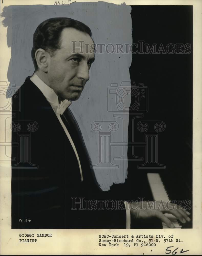 1964 Press Photo Gyorgy Sandor, Hungarian Pianist - Historic Images