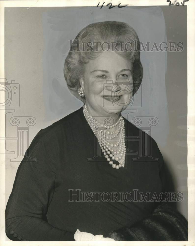 1964 Duchess Slav Youcheff eyeing New Orleans for possible residence - Historic Images