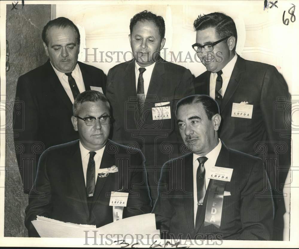 1967 Louisiana Retail Food Dealers Association Leaders at Meeting - Historic Images