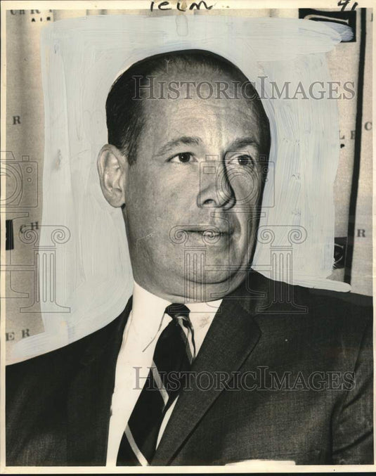 1963 Paul Wyckoff, Vice-President, Chrysler Corporation - Historic Images
