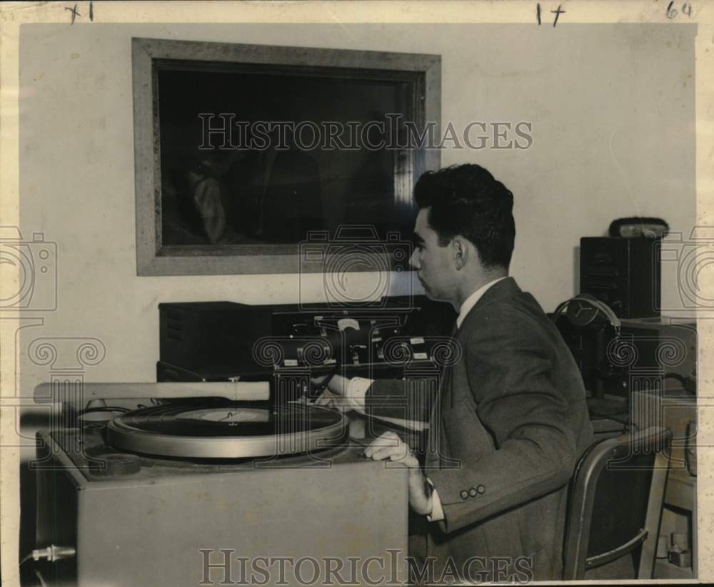 1947 Eugene H. Beaucoundray Jr., Control operator at Lee Circle - Historic Images