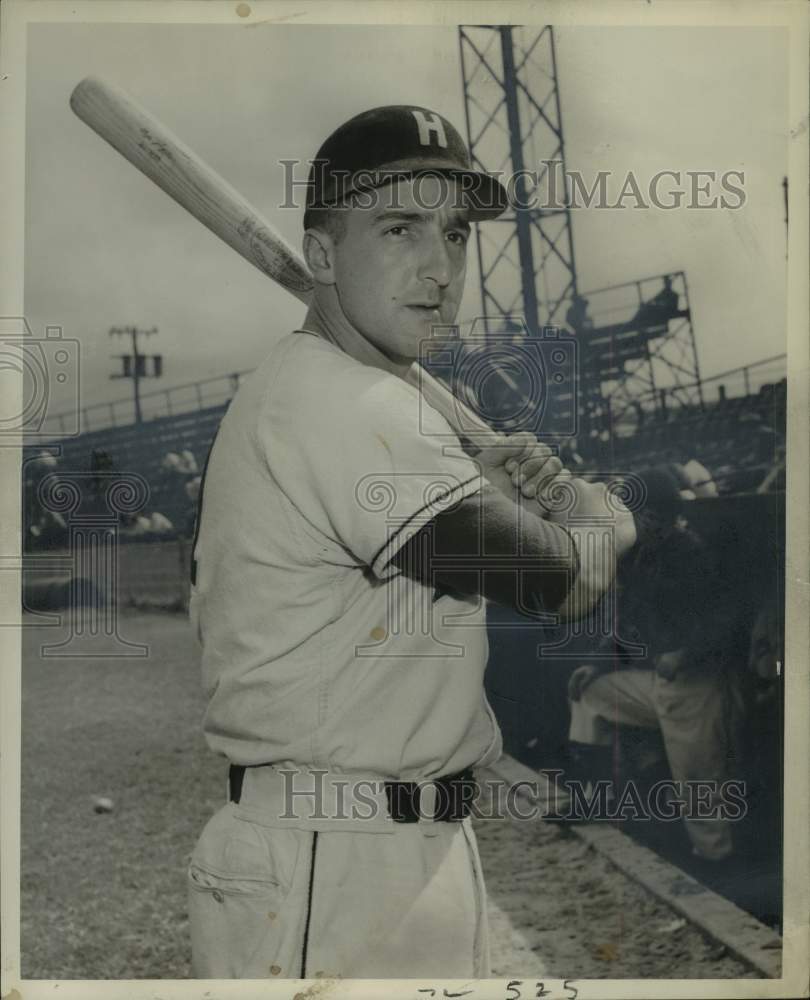 Press Photo New Orleans Pelicans Baseball Player Tommy Uangelas - noo67803 - Historic Images