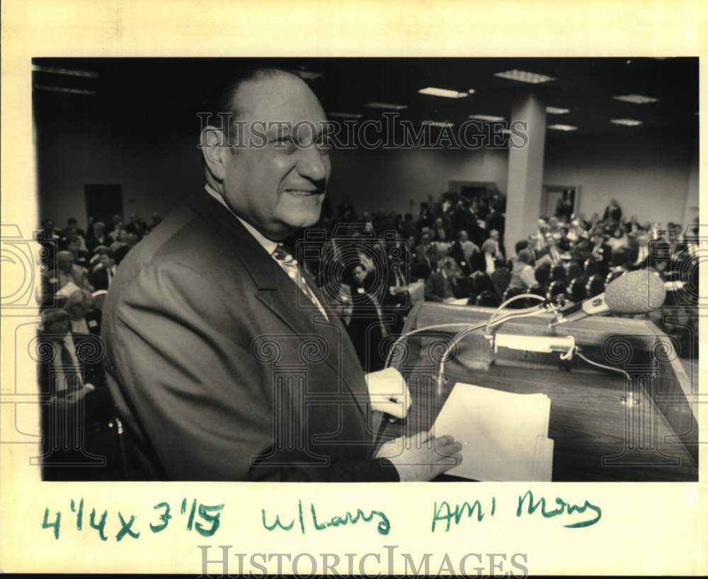 1991 Larry Wachtel, Speaker at Economic and Real Estate Conference - Historic Images