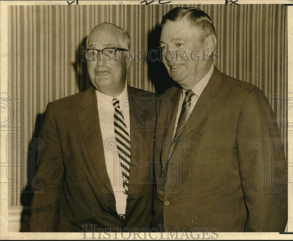 1970 Albert Wachenheim and Louis Walker at Shoes Associated Meeting - Historic Images