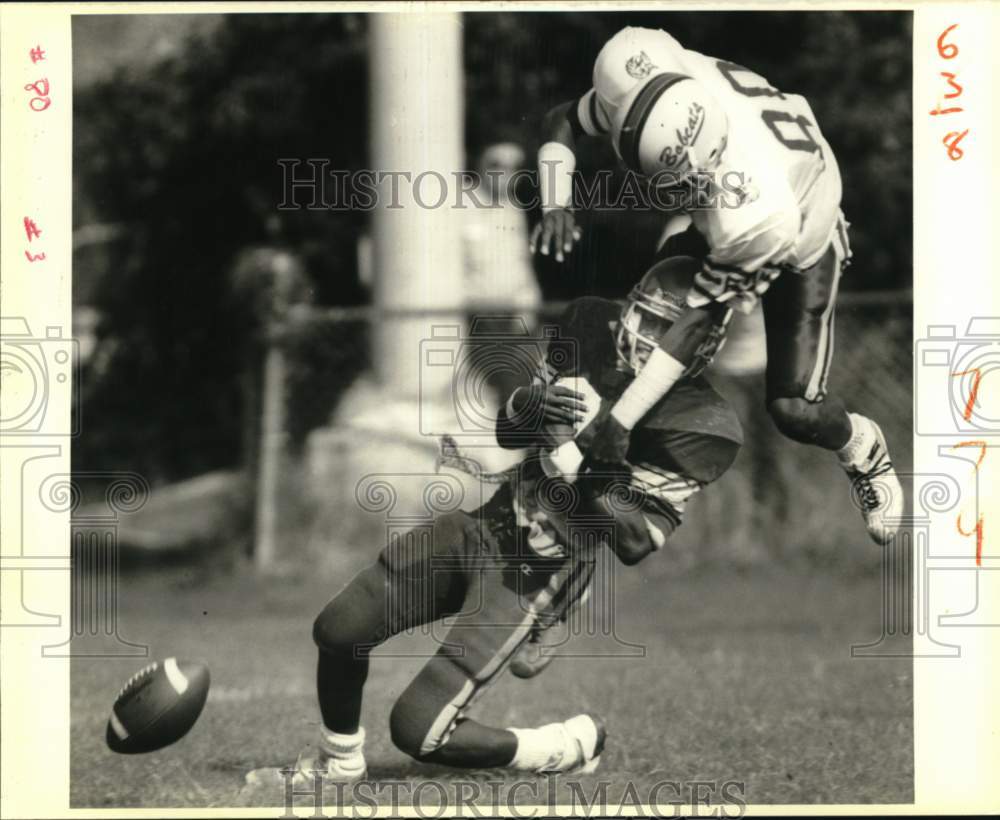 1988 Press Photo Football Players Kenneth Washington, Cleavon Williams in Game- Historic Images