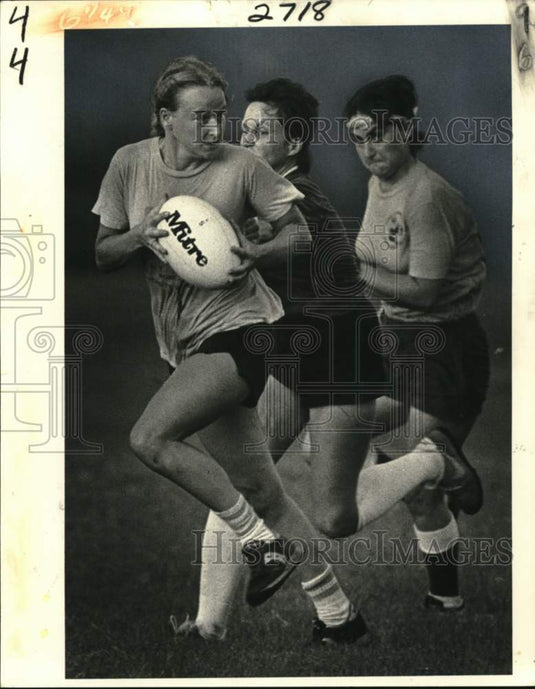 1982 Press Photo Rugby players at Batture Field in New Orleans area - noo71259- Historic Images