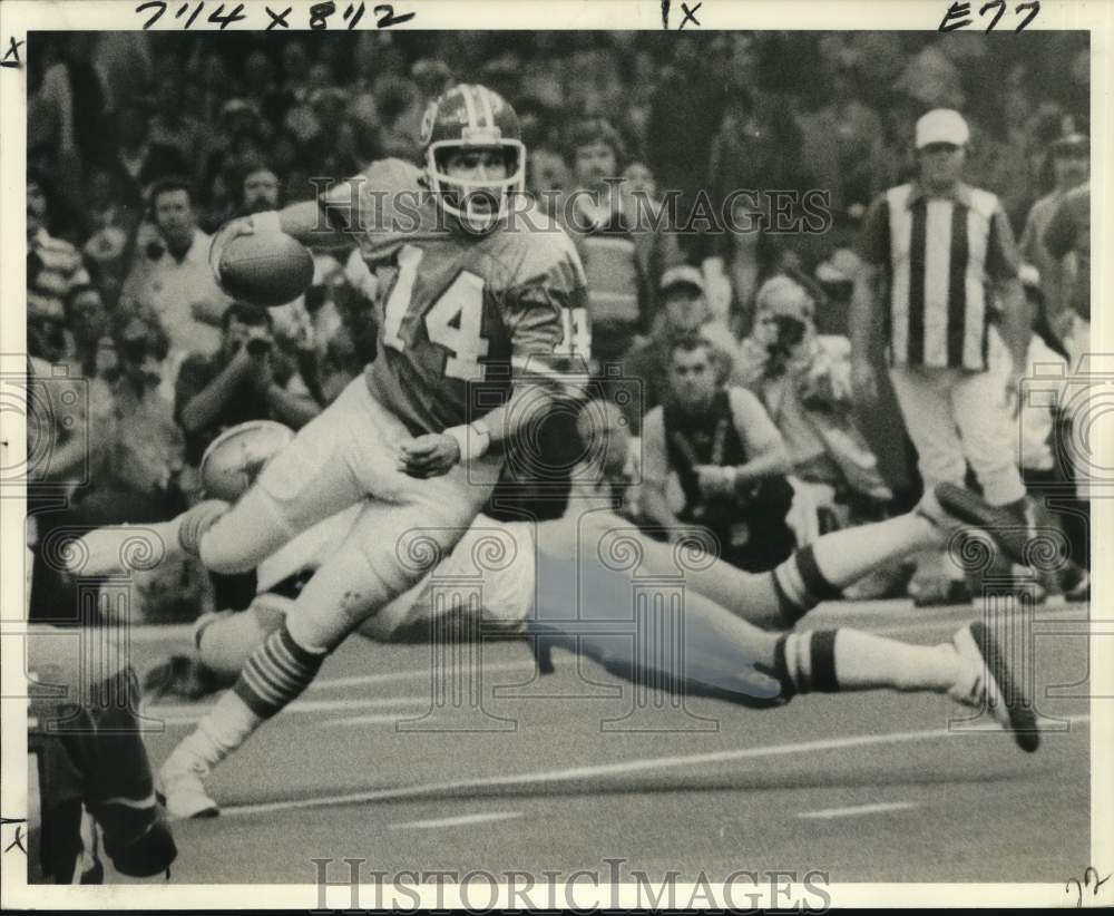 1976 Press Photo Norris Weese football player - noo72019- Historic Images