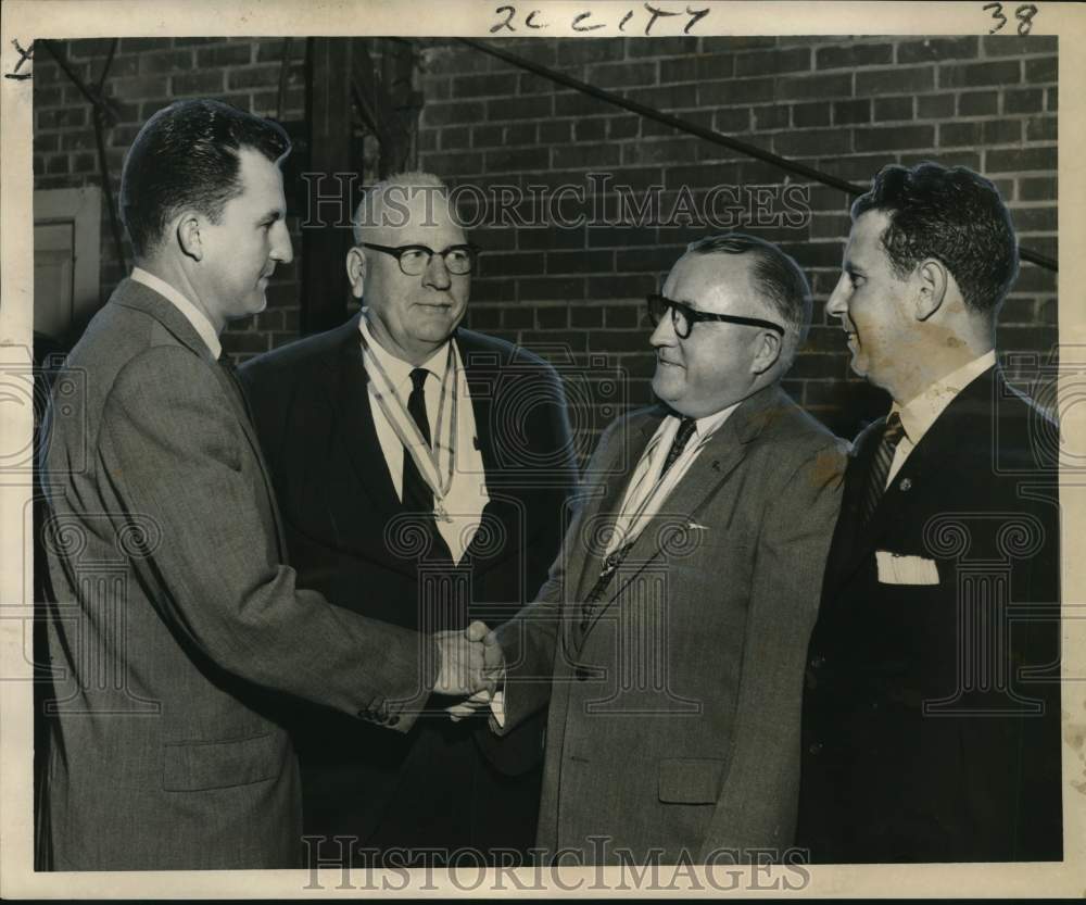 1957 Press Photo W.W. Wallace with other Crescent District officers installed - Historic Images