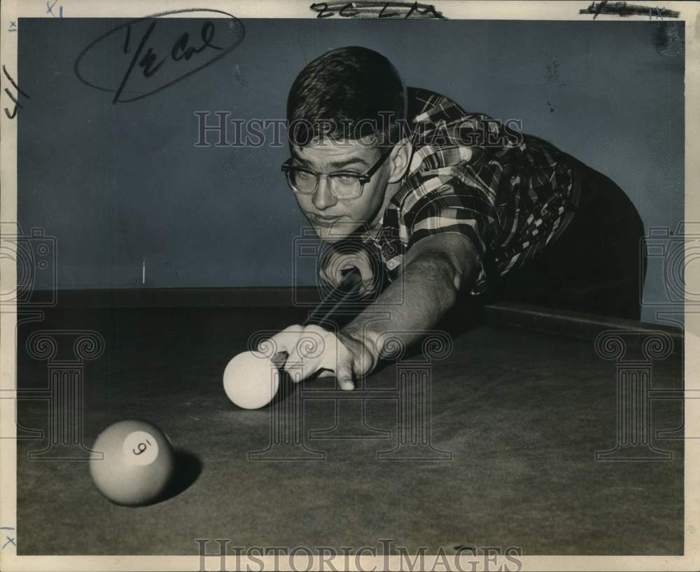 1965 Press Photo William Lesley Wells, Tulane Univ. student billiards champion- Historic Images