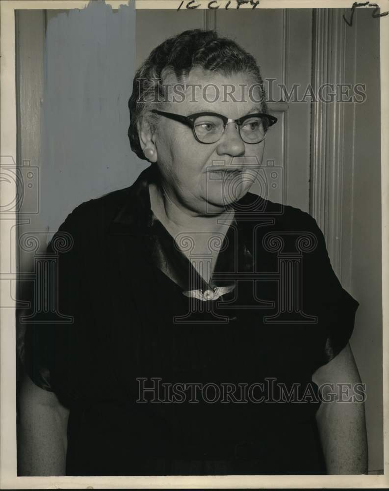 1959 Mrs. Catherine Simoneaux, American Gold Star Mothers, Inc. - Historic Images