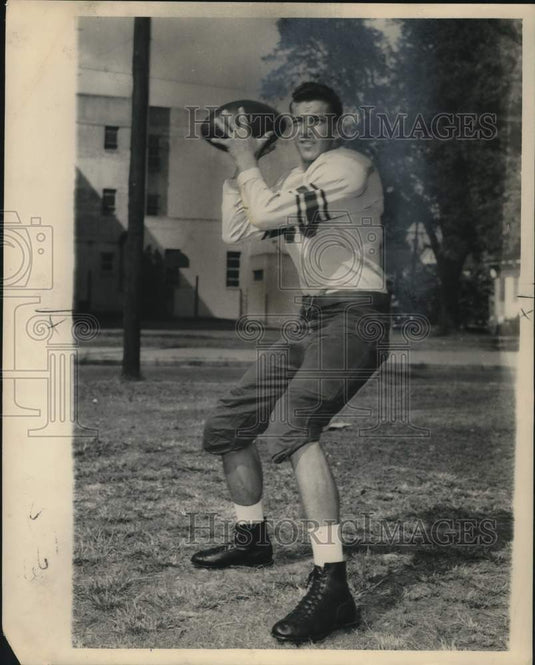Press Photo Ray Weiderbacher, Football Player gets ready to throw - noo73249 - Historic Images