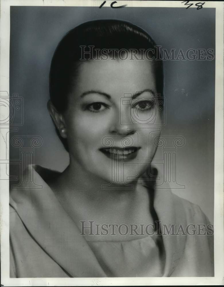 1969 Ford Foundation information services manager Margaret Sloane - Historic Images