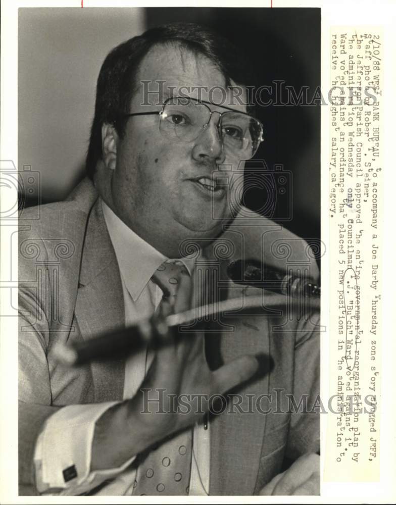 1988 Councilman T.J. "Butch" Ward shown at council meeting - Historic Images