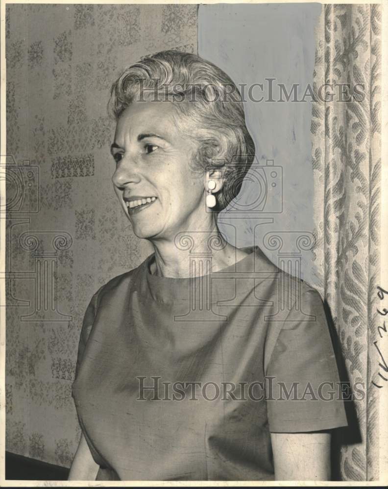 1966 Mrs. Mabel Vittur, New Orleans Credit Women&#39;s Group president - Historic Images