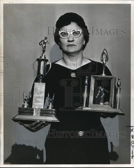 1960 Press Photo Lillian Theriot, New Orleans Women's Bowling tournament winner - Historic Images