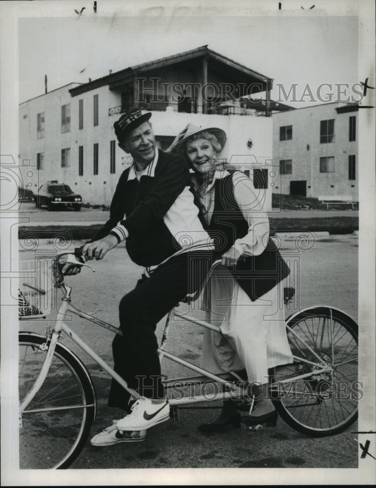 1979 Press Photo Jack Albertson and Mary Martin in Valentine, on ABC. - Historic Images