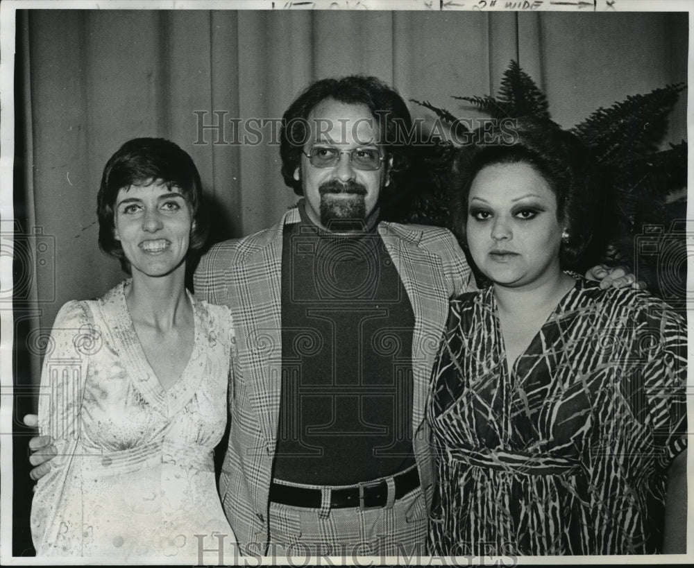 1975 Press Photo Marguerita Castro Alberty, opera singer. - Historic Images