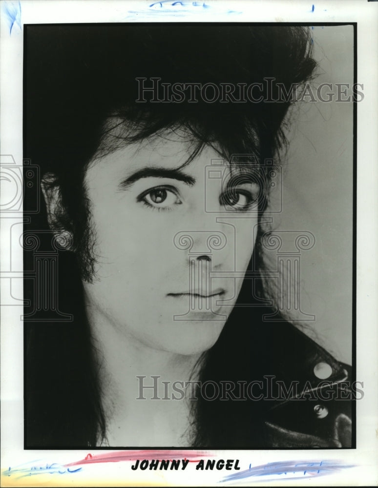 1998 Johnny Angel, guitarist. - Historic Images