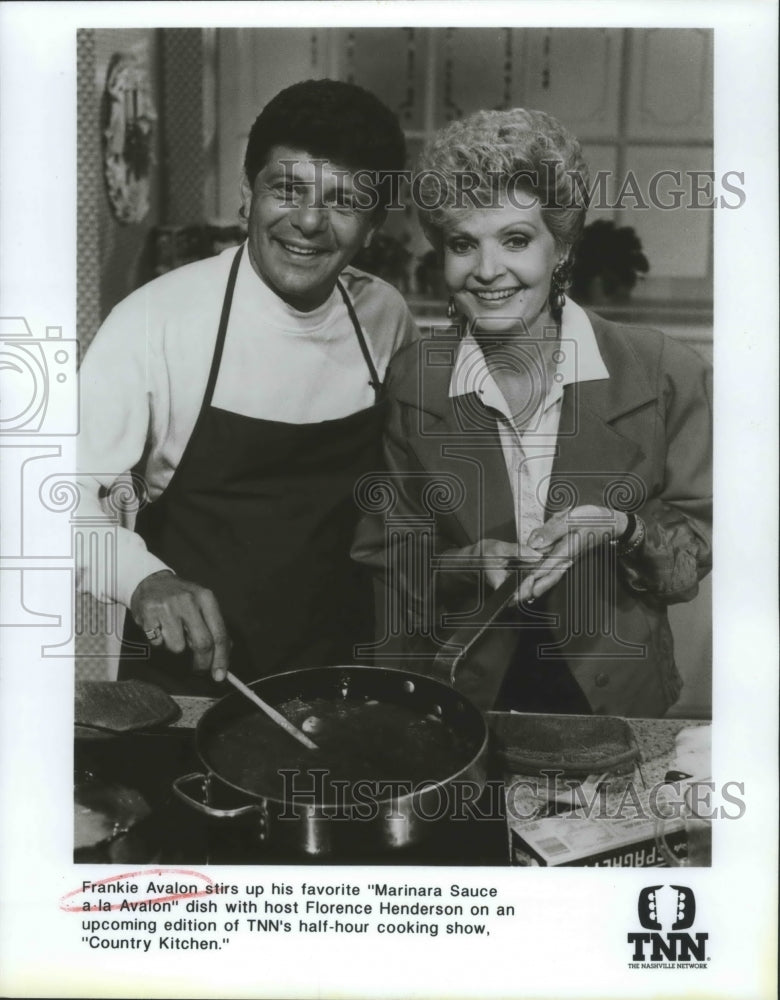 1990 Press Photo &quot;Country Kitchen&quot; - Frankie Avalon and Host Florence Henderson-Historic Images