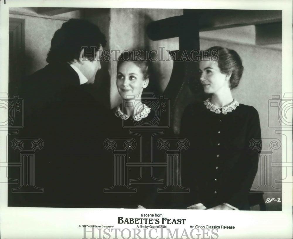 1988 Jean-Philippe Lafont and Hanne Stensgard in Babette&#39;s Feast. - Historic Images