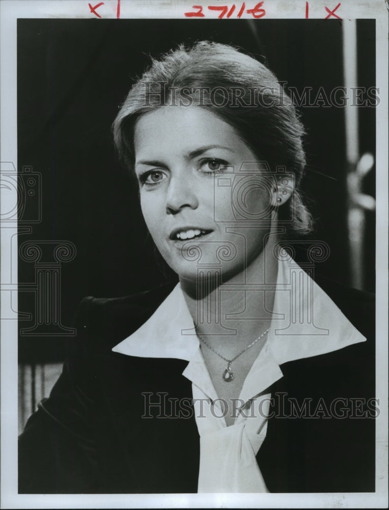 1976 Actress Meredith Baxter-Birney on "Family" ABC TV Series - Historic Images