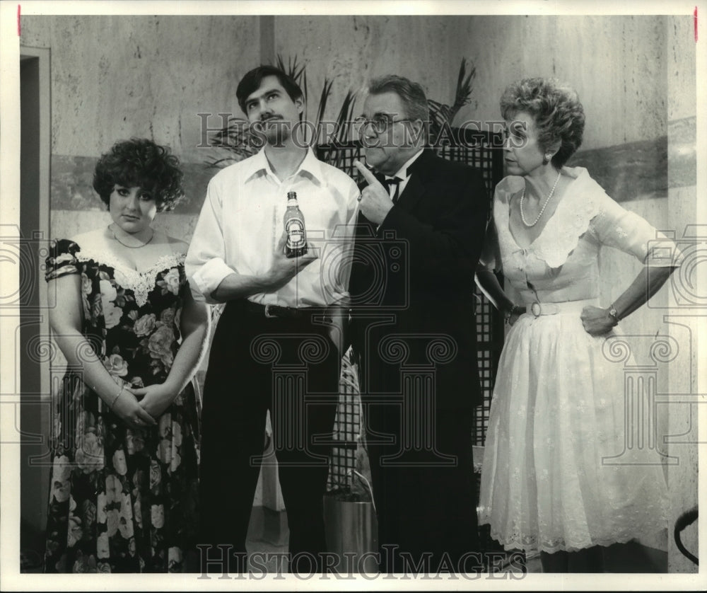 1993 Annette Honeycutt and cast of &quot;Breakfast With Less and Bess&quot; - Historic Images