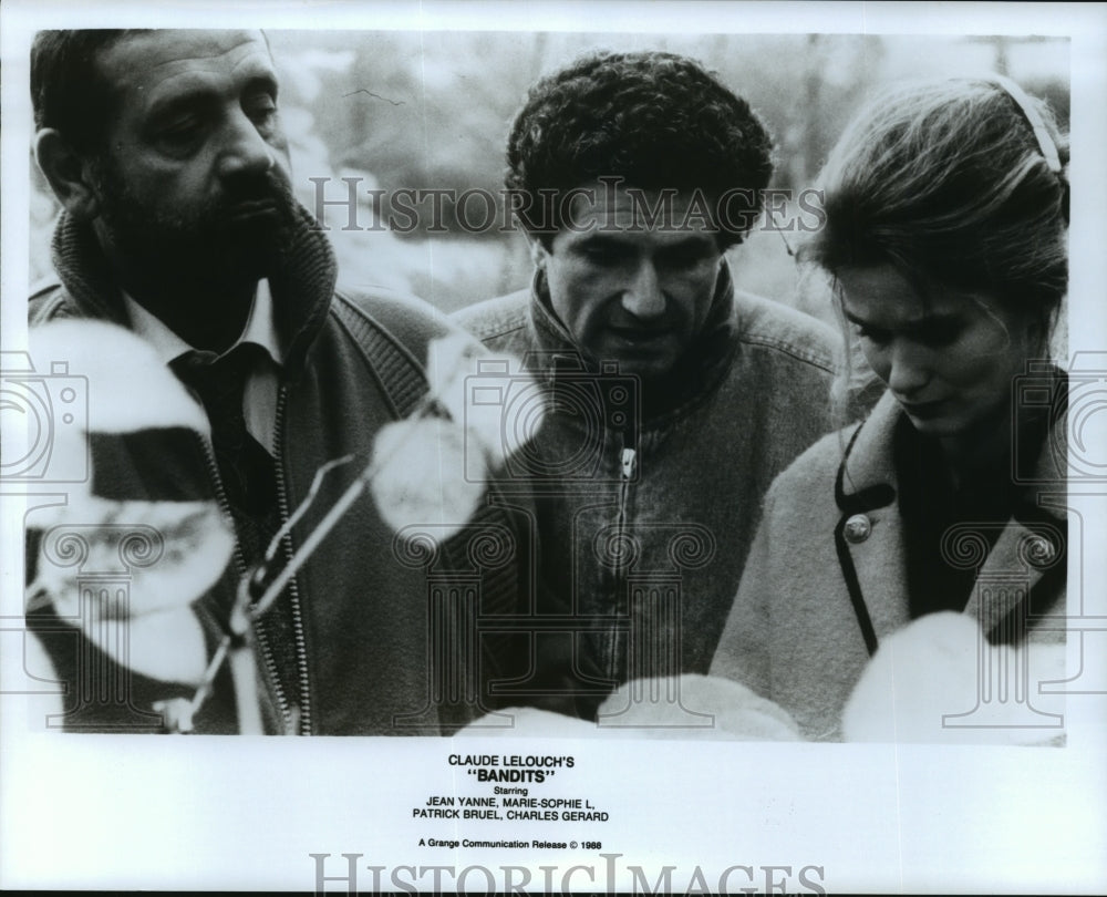 1988 Claude LeLouch's "Bandits" Starring Jean Yanne, Patrick Bruel - Historic Images