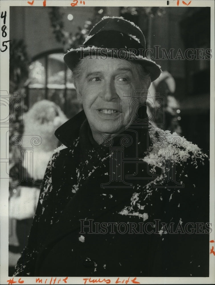 1977 Milton Berle in Have I Got A Christmas for You, on NBC. - Historic Images