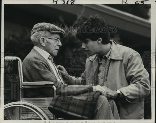 1982 Press Photo George Burns and Robby Benson  "Two of a Kind" - Historic Images