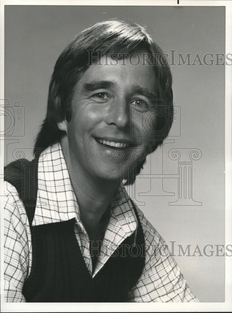 1980 Beau Bridges stars on United States, on NBC. - Historic Images