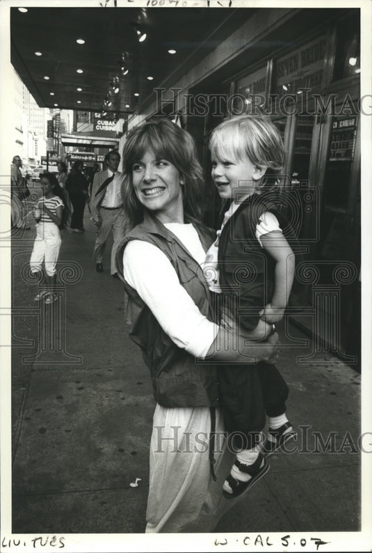 1982 Debby Boone - Historic Images