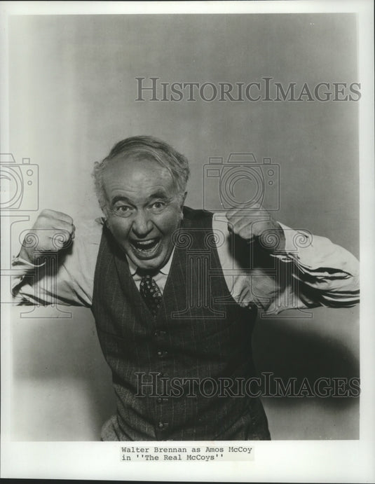 1987 Press Photo Walter Brennan as Amos McCoy in "The Real McCoys" - Historic Images