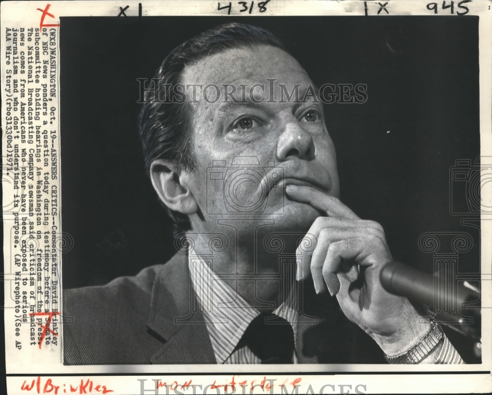 1971 David Brinkley testifies at Senate subcommittee in Washington. - Historic Images