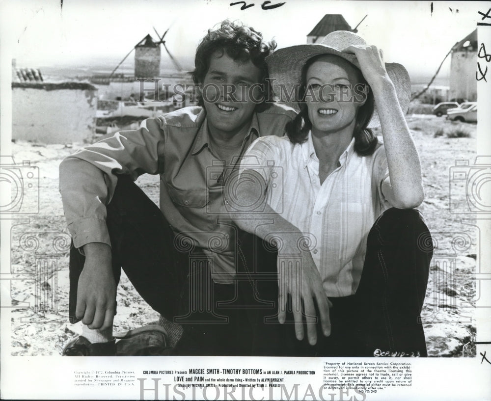 1972 Timothy Bottoms &amp; Maggie Smith in a scene from their movie - Historic Images