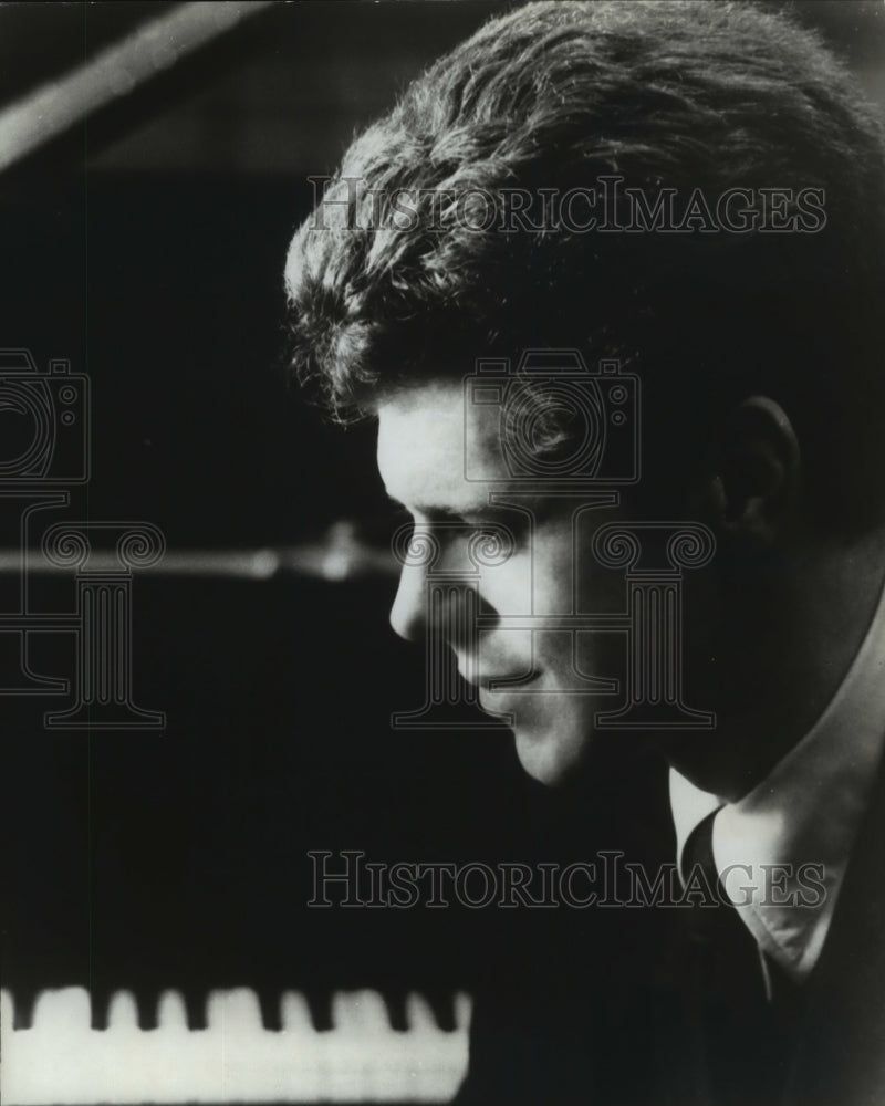 Van Cliburn, Pianist - Historic Images