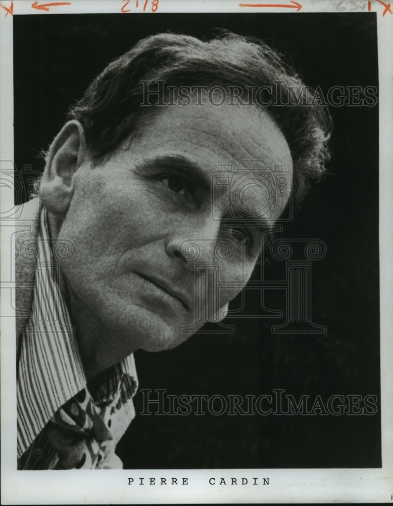 1976 Press Photo Pierre Cardin - nop13731-Historic Images