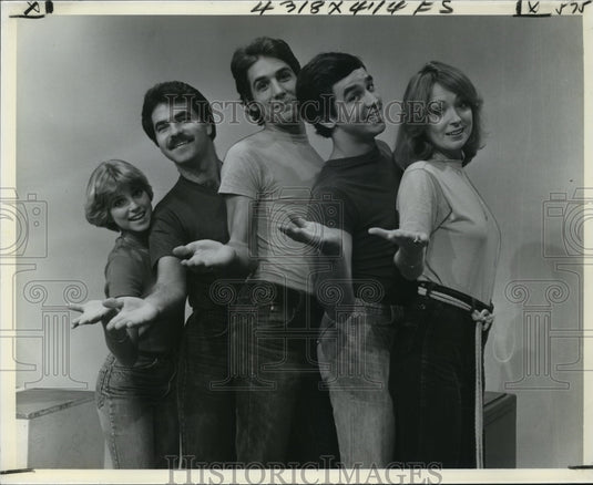 1978 Press Photo Ann Casey, Kiel Junius & Carl Benoit star in Earthlings.-Historic Images