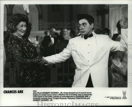 1989 Press Photo Fran Ryan and Robert Downey, Jr. in a scene from "Chances Are." - Historic Images