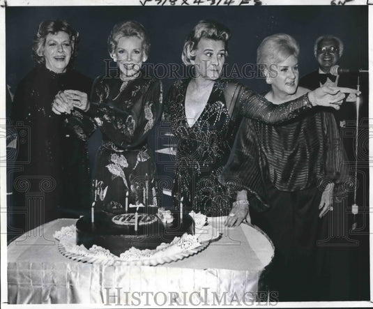 1978 Press Photo Double birthday party with Rosemary Clooney and Helen O'Conell-Historic Images
