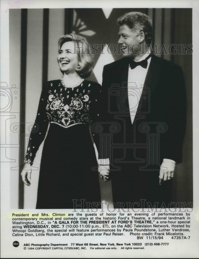 1994 President and Mrs. Clinton at Ford&#39;s Theater in Washington, D.C - Historic Images