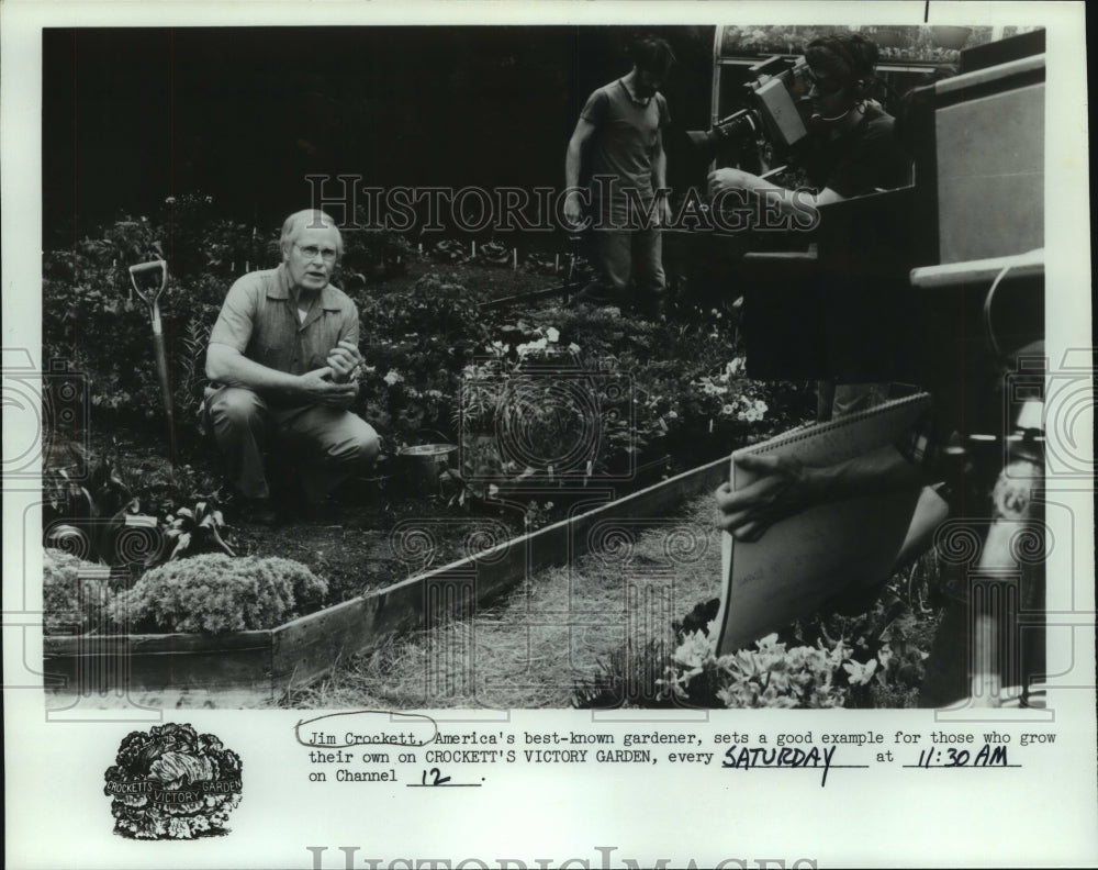 1979 Press Photo Jim Crockett in &quot;Crockett&#39;s Victory Garden.&quot; - nop15944-Historic Images