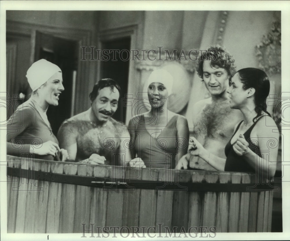 1979 Lou Criscuolo and cast in Stockard Channing in Just Friends. - Historic Images