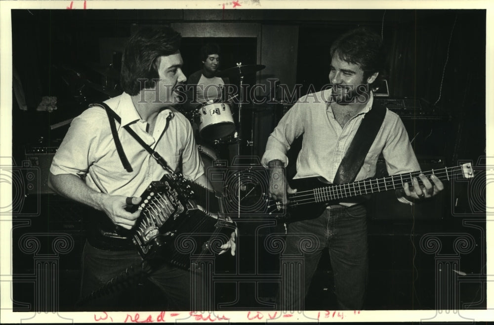 1985 Cajun Band Members Bruce Daigrepont and Rick Monsour Performing - Historic Images