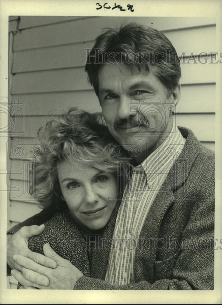 1986 Jill Clayburgh and Tom Skerritt star in "Miles to Go," CBS - Historic Images