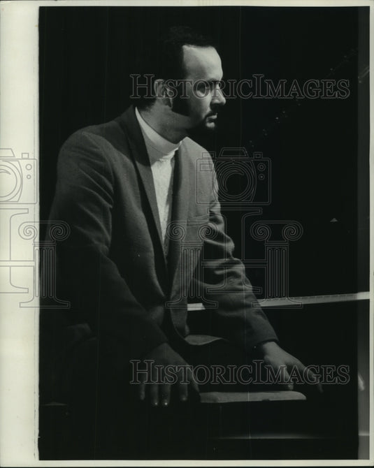 1969 Press Photo Ronnie Kole, New Orleans' pianist. - Historic Images