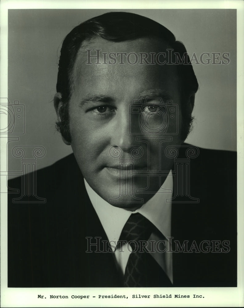 1972 Press Photo Norton Cooper, president of Silver Shield Mines, Inc.-Historic Images