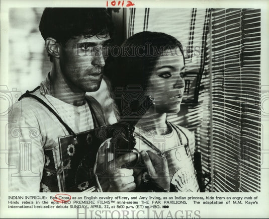 1984 Press Photo Ben Cross and Amy Irving in HBO's "The Far Pavilions." - Historic Images