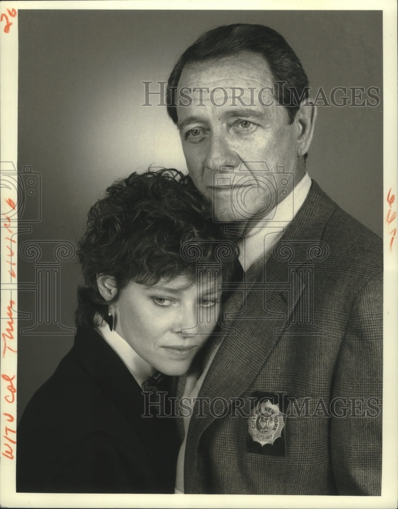 1988 Richard Crenna and Kate Capshaw in Internal Affairs, on CBS. - Historic Images